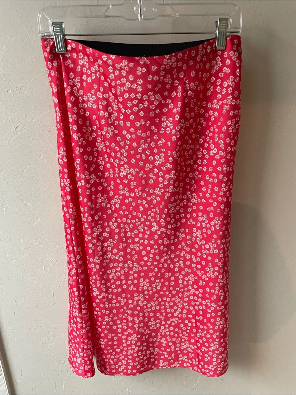 LOFT Red Floral Midi Skirt - Picture 5 of 6